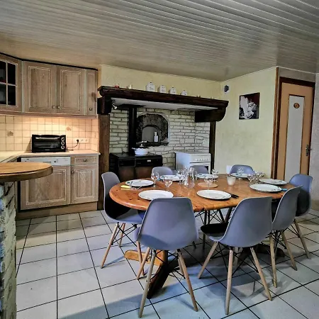 Nyaraló Maison De Bourg Restauree Avec Cour Privative Au Coeur D'un Village Paisible, Proche Gorges De L'allier Et Sites Historiques - Fr-1-582-220 *